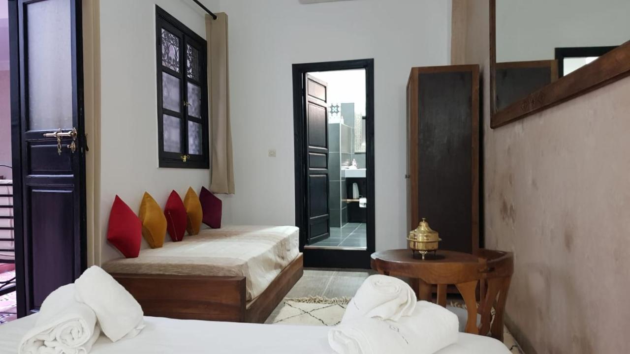 Chambre Triple avec Salle de Bains