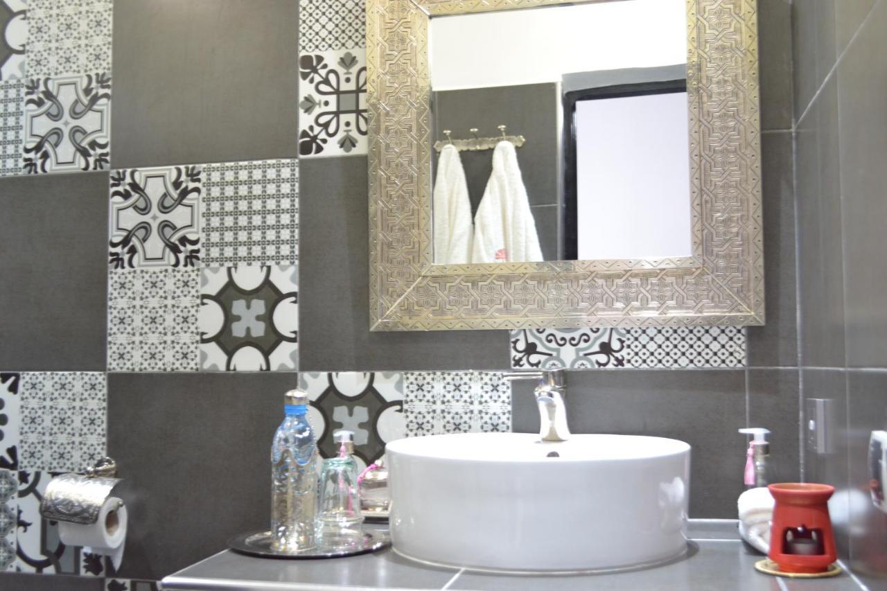 Chambre Triple avec Salle de Bains Privative